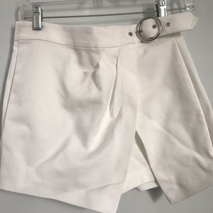 Zara white skort size xs
